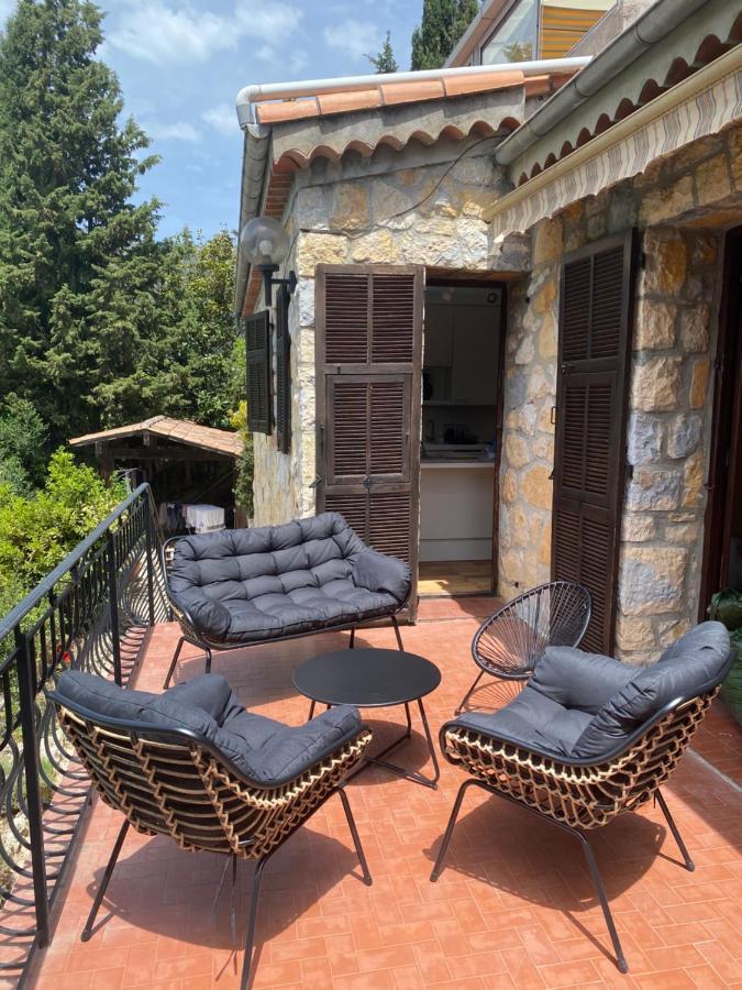 Entre Nice Et Monaco Grande Villa Avec Piscine Privee 12 Personnes Drap Luaran gambar
