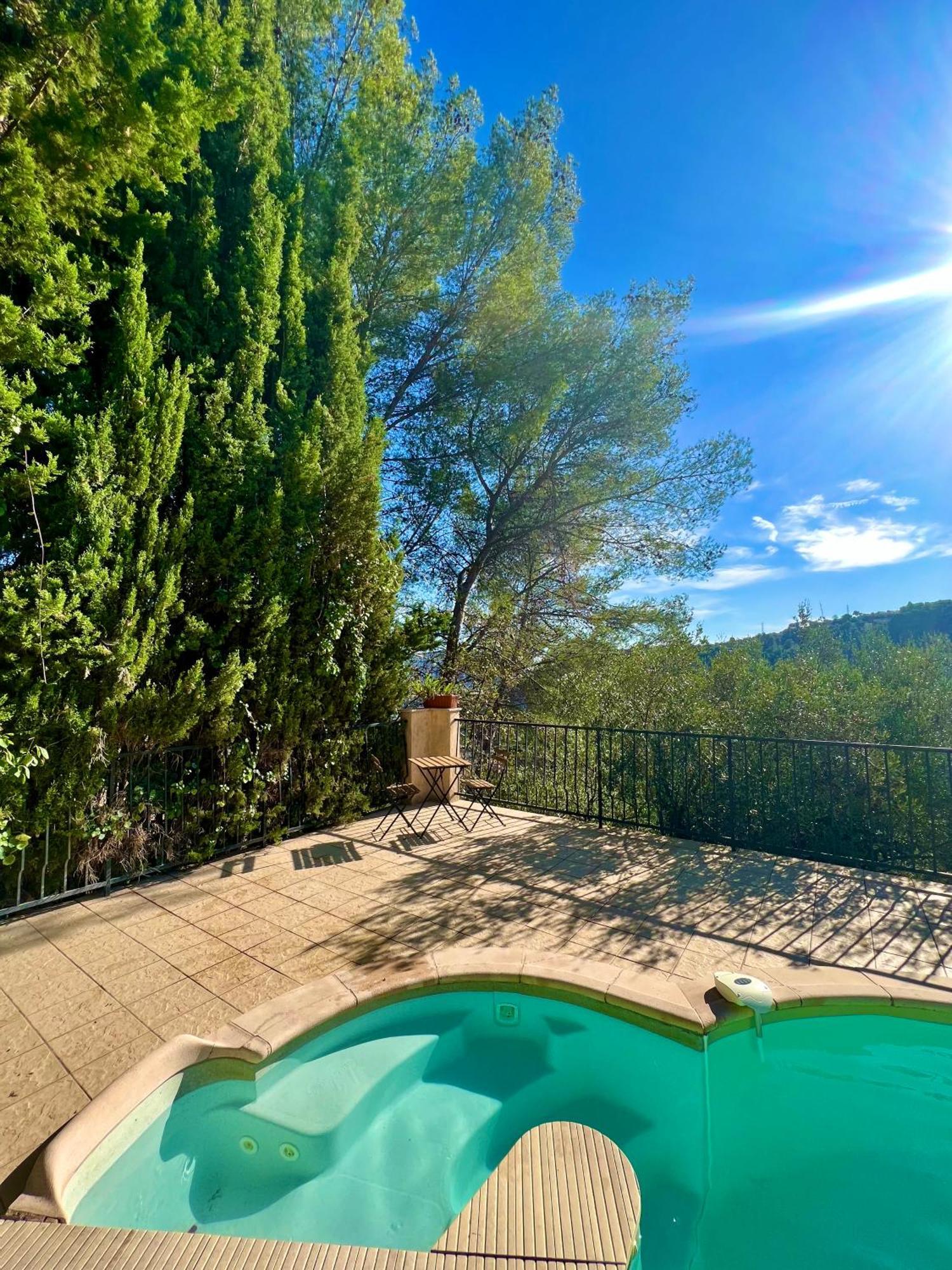 Entre Nice Et Monaco Grande Villa Avec Piscine Privee 12 Personnes Drap Luaran gambar